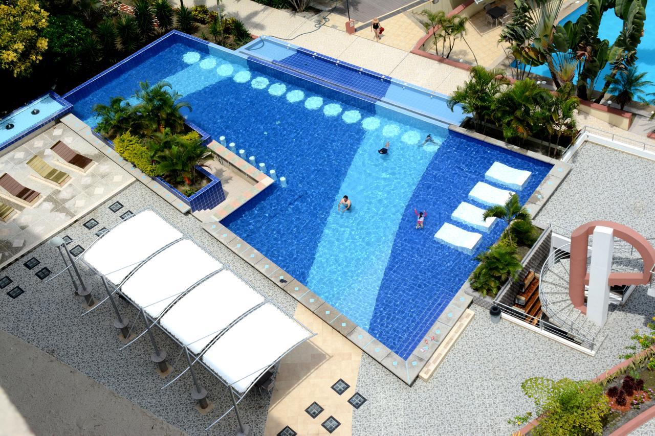 Playa Almendro Resort Tonsupa Exteriör bild