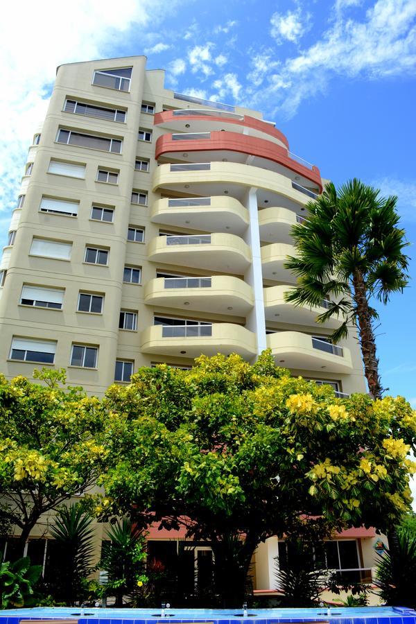 Playa Almendro Resort Tonsupa Exteriör bild